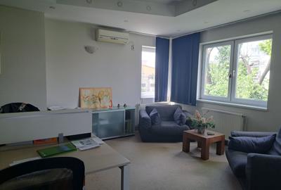 Casin - apartament 3 camere - 1