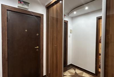Apartament 2 camere, semidecomandat, etajul 1, zona Sagului - 11