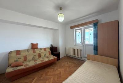 Apartament cu 3 camere, 70 mp, bloc cu lift - Ultracentral - 2