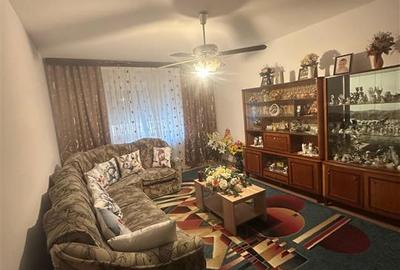 APARTAMENT 3 CAMERE DECOMANDAT FRUMOASA NICOLINA 135000 EURO - 13