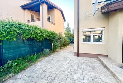 CASA CURTE PROPRIE / COMPLET MOBILATA SI UTILATA / GARAJ - 35