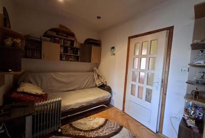 Casa Individuala 6 camere garaj 650 mp Teren zona Piata Cluj - 15