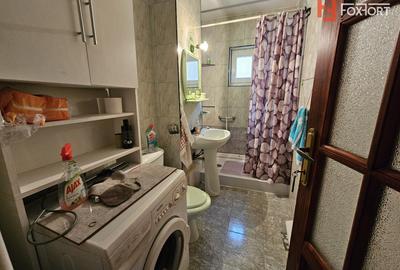 Apartament cu 3 camere, decomandat cu vedere pe 3 parti - zona Miorita - 7