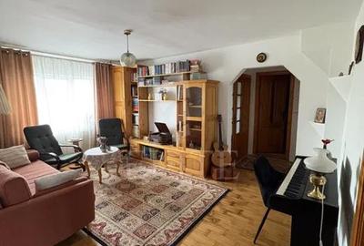 Apartament 4 camere în zona P-TA FLORA - 1