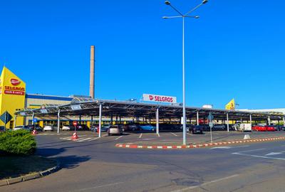 Apartament decomandat cu 2 camere, zona Mall Grand Arena, Sector 4 - 10