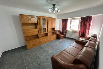Apartament 3 camere | De inchiriat |  Zona Tomis 3 | Poziție excelentă - 2