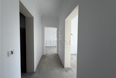 Apartament 3 camere - bucatarie separata - curte proprie - 2