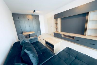 Apartament cu 2 camere de inchiriat in zona Tractorul,prima chirie,loc de parcar - 1