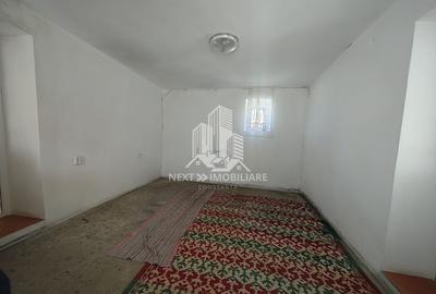 Casă bătrânească, Teren 1.183 mp, deschidere  22,37 ml - 4