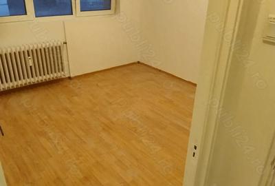 Apartament cu 2 camere semidecomandat în Giurgiului