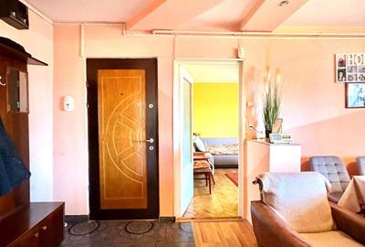 Apartament 3 camere 70mp zona Unitatea Militara 75.000eur neg - 7