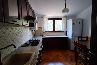 Apartament cu 2 camere decomandat, mobilat în Drumul Poienii