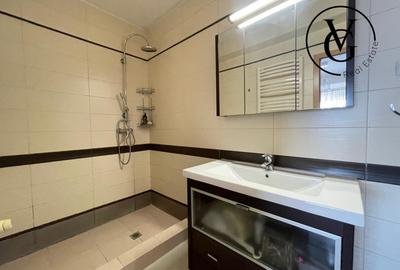 Apartament cu 5 camere si terasa spatioasa + 2 locuri de parcare - 8