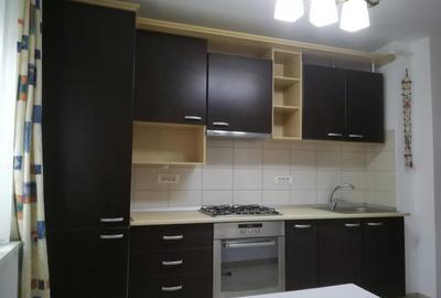 Decomandat 2 camere etaj 1 Zona Spitalul Judetean - 1