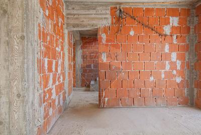 COMISION 0%| Casă individuală | 2 garaje | 192 mp utili | 847 mp teren - 45