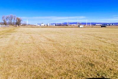 Teren extravilan cu potential imens 7200 mp Sfantu Gheorghe judetul Covasna - 1