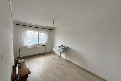 Garsonieră semidecomandată în Decebal