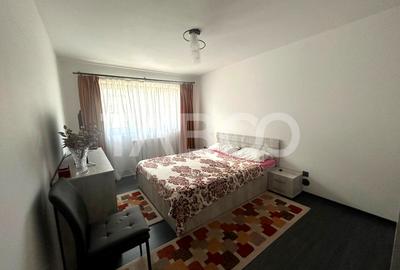 Apartament 3 camere de vanzare decomandat 72mpu zona Brana Selimbar - 4