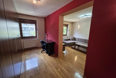 🏡 Apartament cu 4 camere situat în zona Facultății de Medicină- 2475 - 17