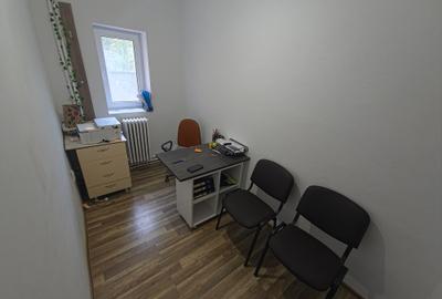 Birou mic în zonă TOP – Faleza Nord activități mici / beauty 6,5 mp - 3