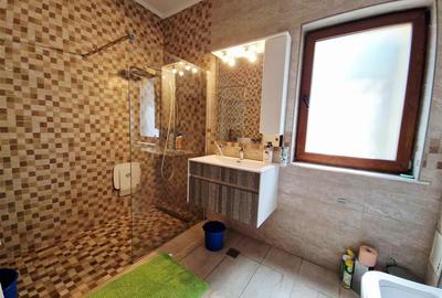 CASA P +E , 5 camere -Cosoveni - 19