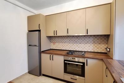 Loc Parcare Inclus - 12