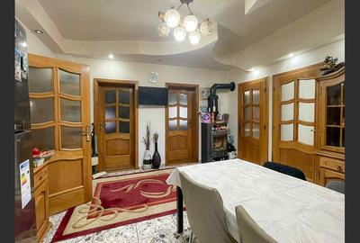 Casa 7 camere, teren 590 mp in Calnic - 3