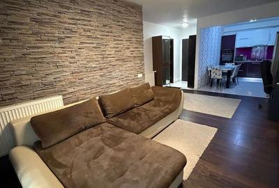 Apartament cu 2 camere semidecomandat, mobilat în Gheorgheni