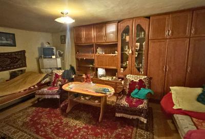 Doua case de vanzare 75 M² + curte 720 M² Piata Kalvin - 12