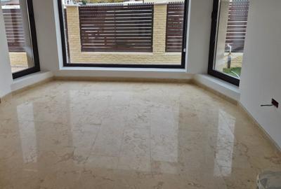 Vilă individuală P+1+M, proiect deosebit, curte 303 mp - 2