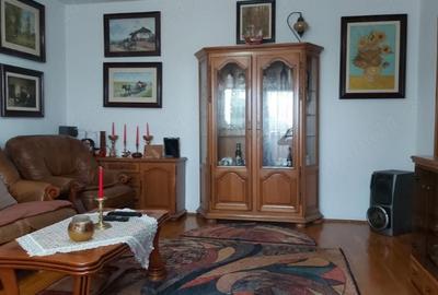 13 SEPTEMBRIE-RAZOARE AP 4 CAMERE BLOC REABILITAT - 3