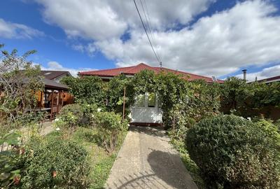 Exclusivitate! Casa la sol 3 camere, garaj, mobilata utilata lux Valu lui Traian - 1