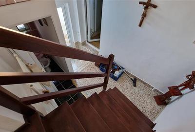 Resita Casa 7 Incaperi Parter,Etaj, Zero investitii - 15