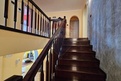 Casă / Vilă de lux cu 8 camere de vânzare in Obcini, Suceava - 29