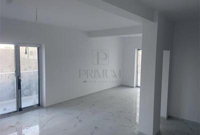 Apartament cu 2 camere decomandat în Giroc