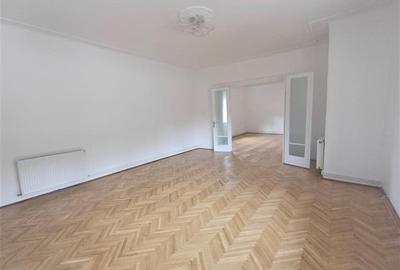 Spatiu de închiriat zona ultracentrala - 1