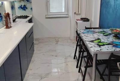 Apartament 3 camere decomandat, 2 bai, 88 mp, balcon inchis, etaj intermediar - 2
