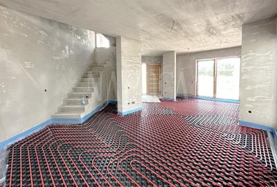 Casă individuală cu 4 camere în Gheorgheni