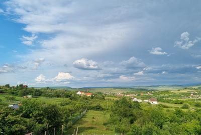 Teren Construcții intravilan de 1000 mp, în Daia