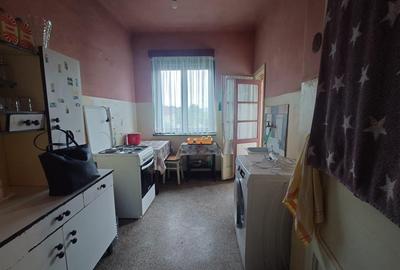 Apartament 2 camere Brad - 12