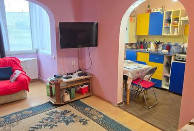 Vand apartament 3 camere semidecomandat in Deva, zona Micro 15, etaj 3, - 10