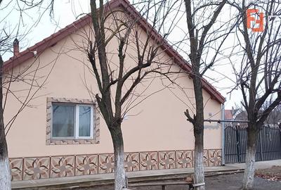 Casa individuala cu 3 camere si teren de 720 mp in Gottlob - 1