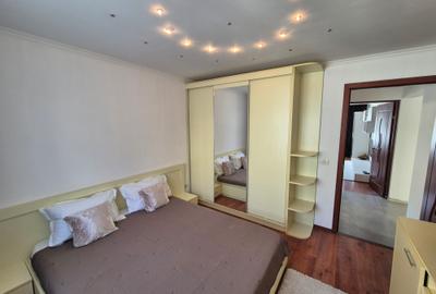 Vand apartament 2 camere Micro 4 et.2 - 2