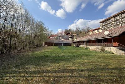 Teren Construcții intravilan de 1268 mp, în Central