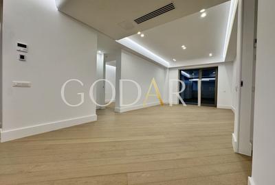 Apartament cu 3 camere decomandat în Iancu Nicolae