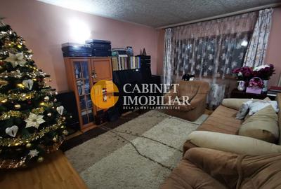 Apartament cu 4 camere, mobilat în Nicolina