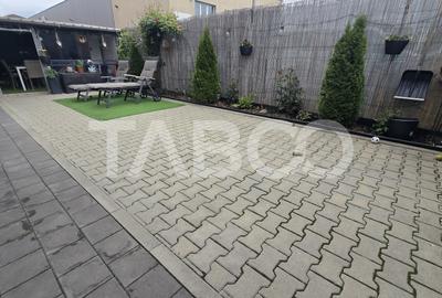 Apartament de vanzare 3 camere gradina si 2 parcari Calea Surii Mici - 2