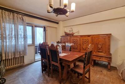 Dorobanti ASE // 4 camere // 1980 - 1