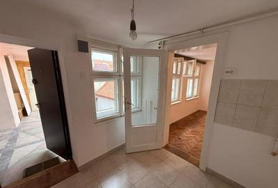 Cu terasa, Centrul istoric, Brasov - 4