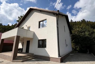 Vila deosebita -Mobilata si utilata in Cheia-Prahova-Comision 0% - 60
